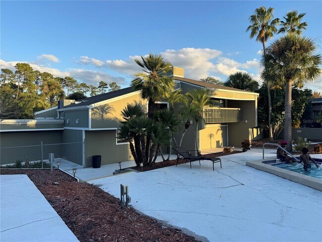 Building Photo - 316 Scottsdale Square