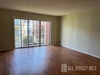 Building Photo - 73 Brighton Way