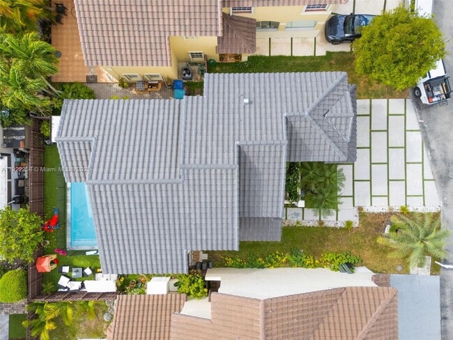 Building Photo - 15452 SW 50th Terrace