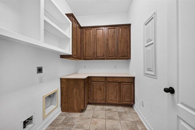 Building Photo - 26302 Misty Ember Ln