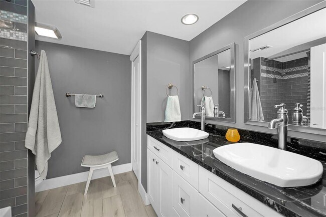 Building Photo - 1460 Gulf Blvd