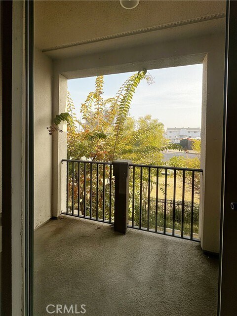 Building Photo - 552 Calle Estrella