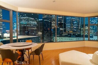 Building Photo - 801 S Grand Ave