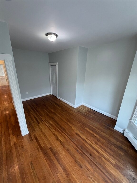 Building Photo - 83 Chelsea St