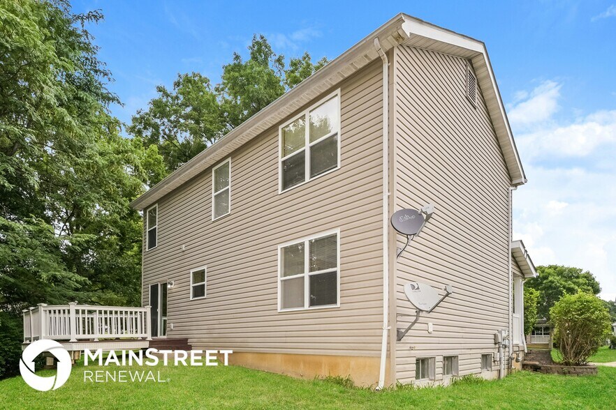 Building Photo - 1103 Oakley Ln