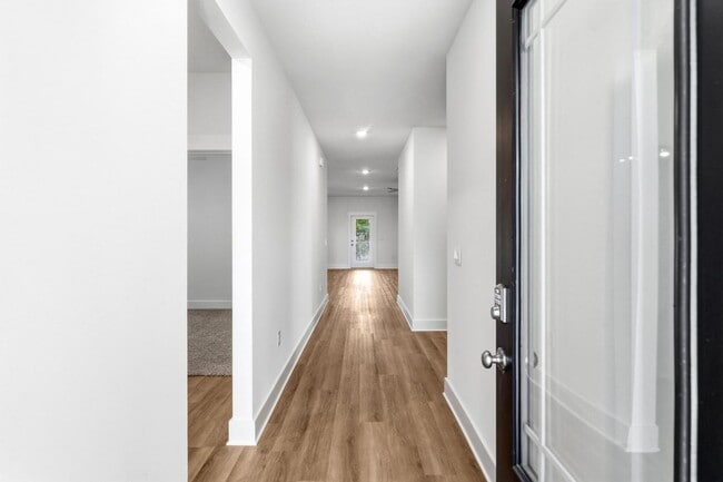 Building Photo - 80 Gray Owl Dr