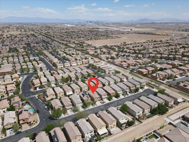 Building Photo - Immaculate 3 Bed / 2.5 Bath Home for Lease...