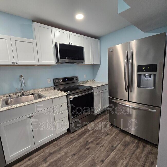 Building Photo - 17824 Stars Ln