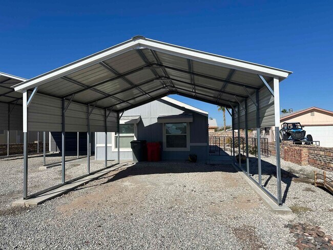 Building Photo - 13432 E 53rd St