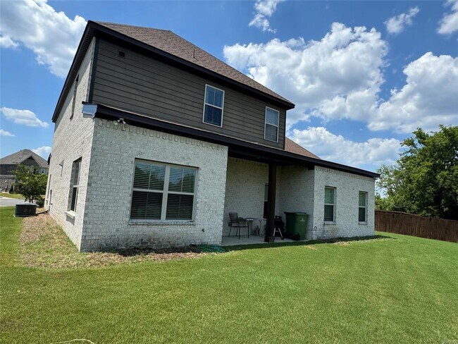 Building Photo - 8555 Melbourne Way