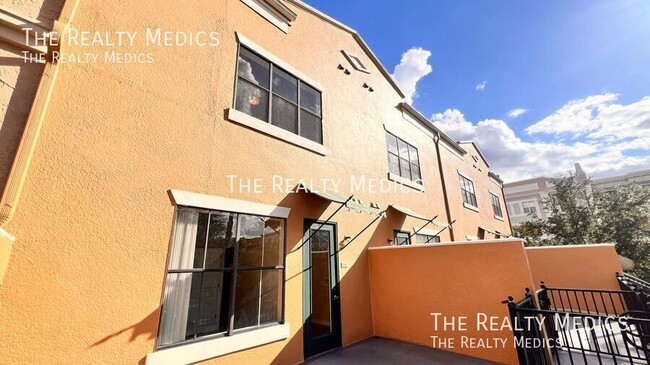 Building Photo - 3732 Avalon Park E Blvd