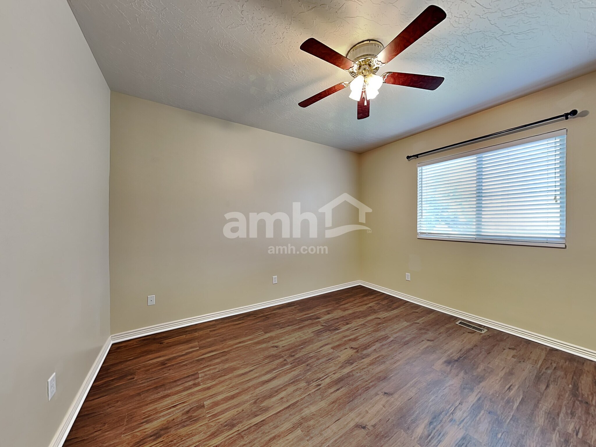 Building Photo - 12563 S Stonebridge Cir