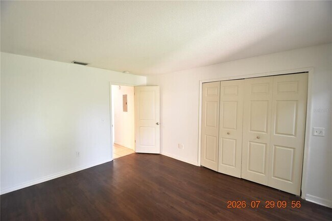 Building Photo - 411 Big Cedar Way