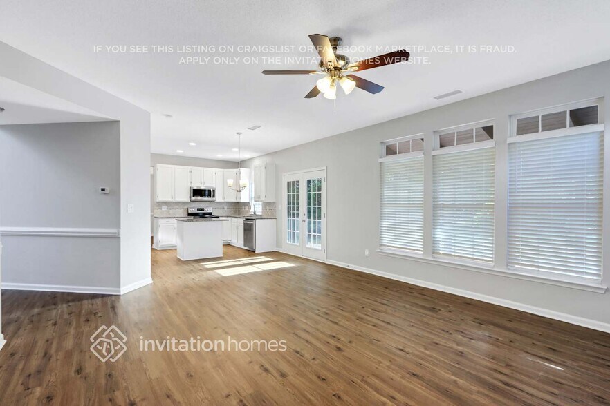 Building Photo - 10641 Partridgeberry Dr