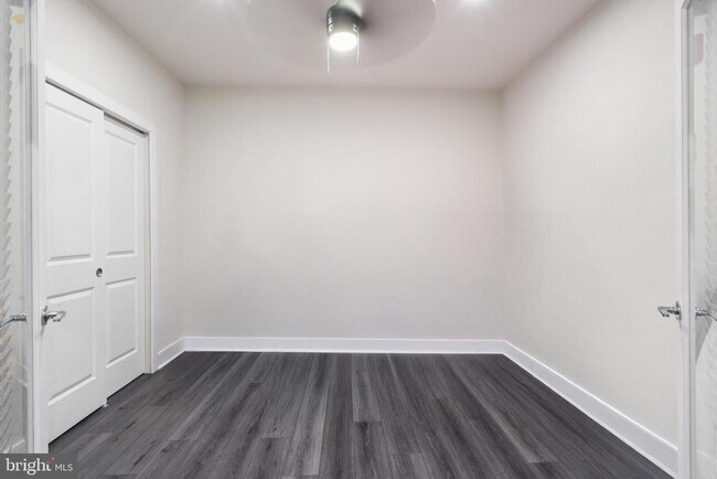 Building Photo - 106 St Ives Pl