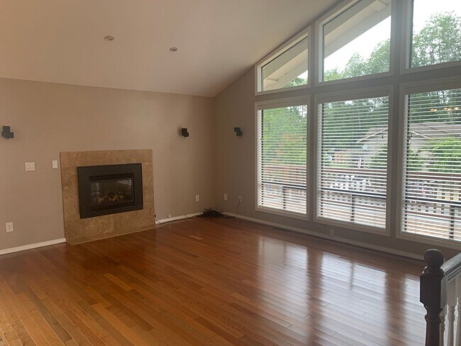 Building Photo - 4213 Tyler Way