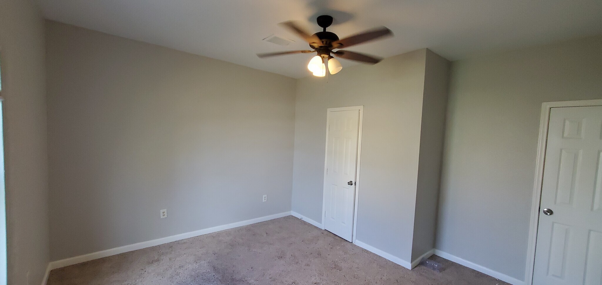 Building Photo - 16513 W Sandy Meadows Dr