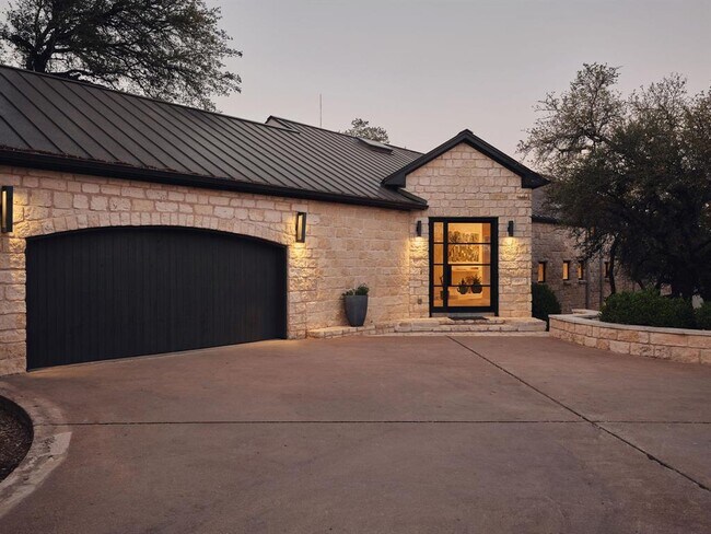 Building Photo - 4909 Bull Mountain Cove