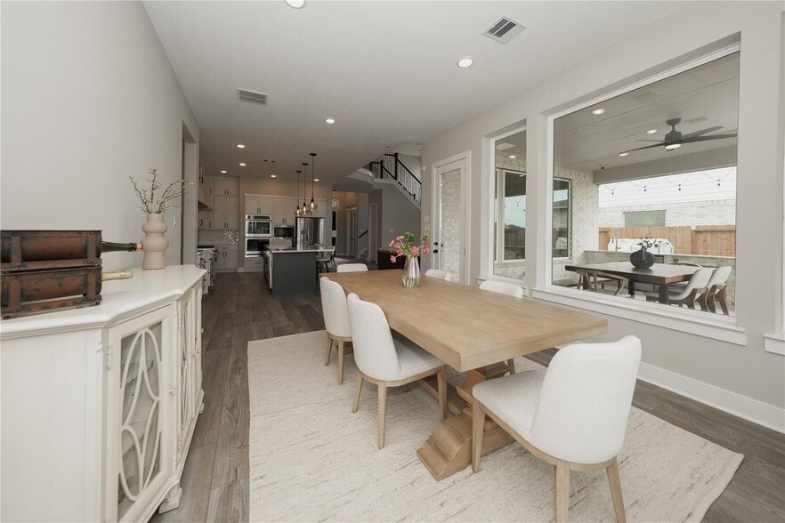 Building Photo - 413 Stratus View Ct