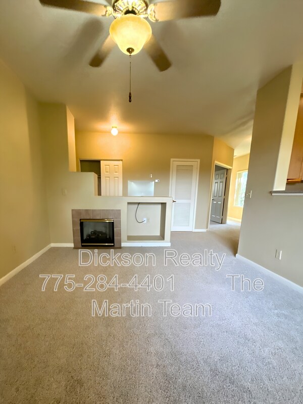 Building Photo - 900 S Meadows Pkwy