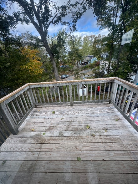 Building Photo - 304 Providence Rd