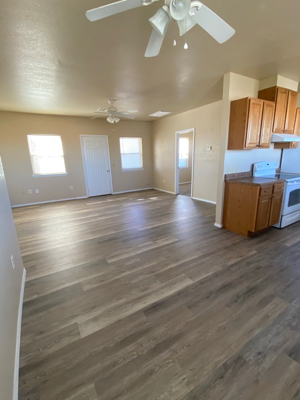 Building Photo - 3309 8th St