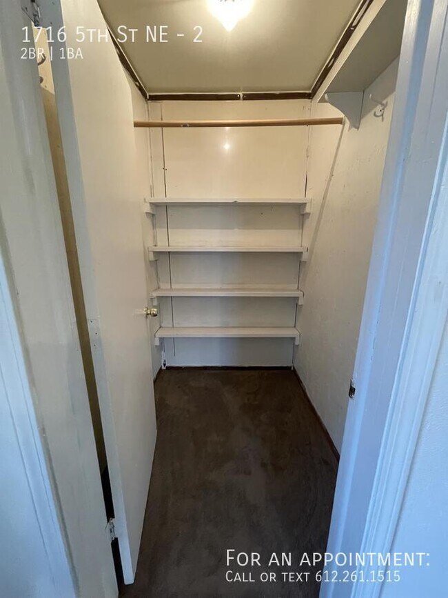 Building Photo - 1716 5th St NE