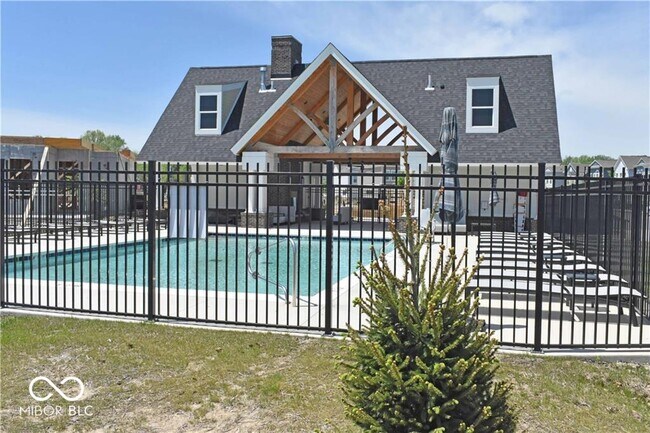 Building Photo - 874 Kinzer Ave