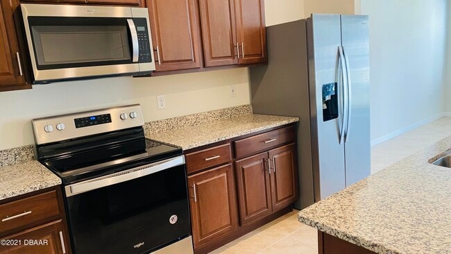 Building Photo - 8 Bella Oaks Dr