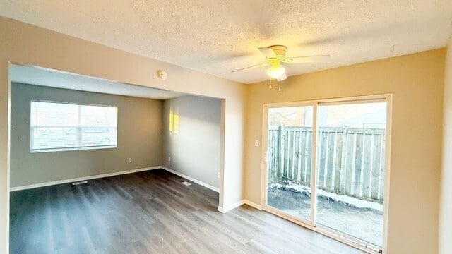 Building Photo - 3836 Sherman Towne Dr