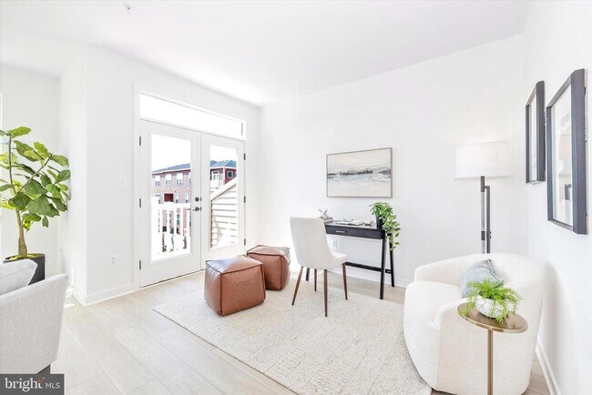 Building Photo - 1631 Blacksmith Wy