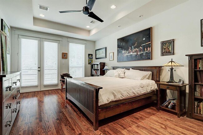 Building Photo - Introducing a remarkable property with a r...