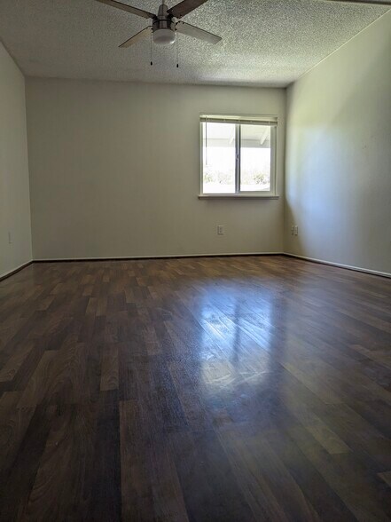 Building Photo - 26200 Redlands Blvd