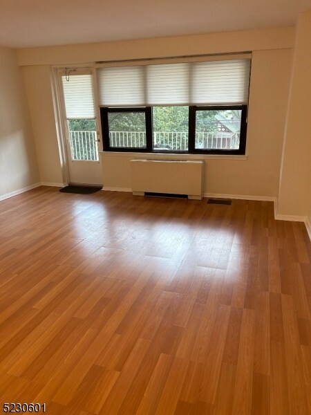 Building Photo - 285 Aycrigg Ave