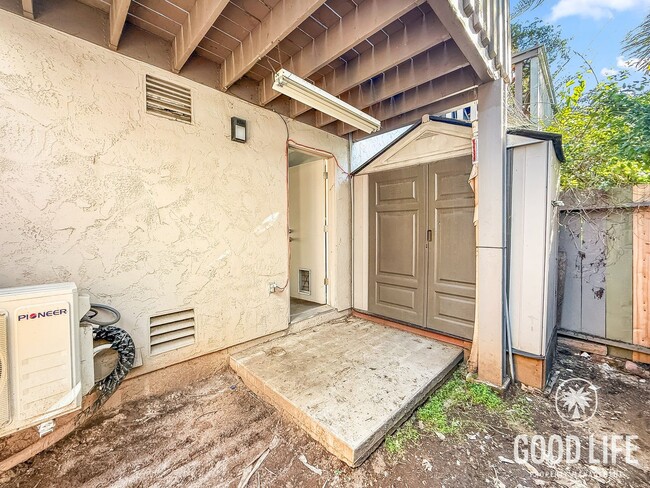 Building Photo - Charming 2BR / 1.5BA condo with 2-Car Garage in Imperial Beach