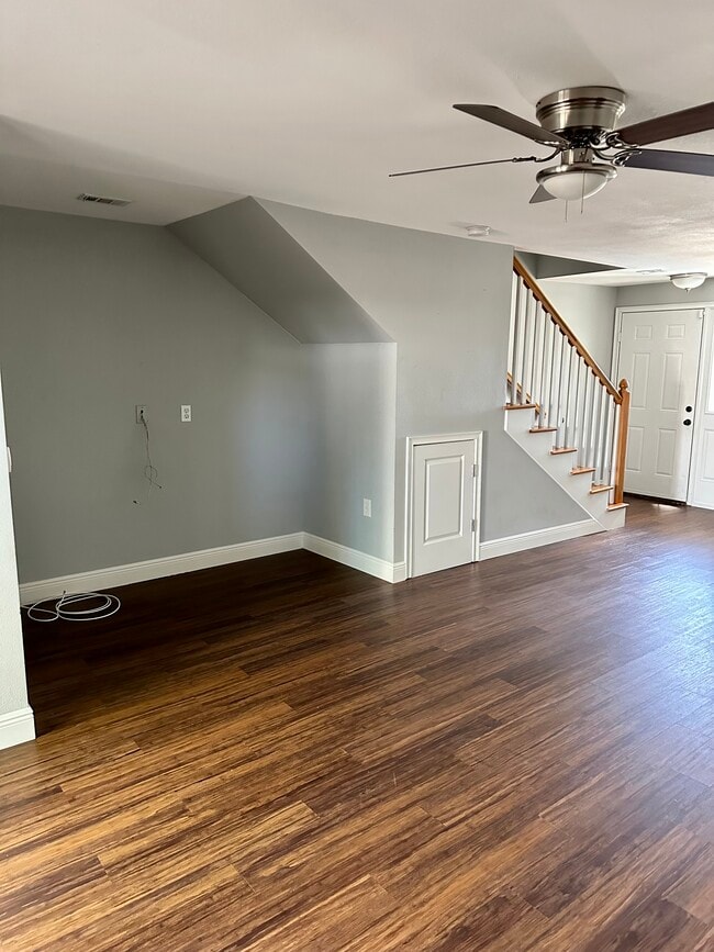 Living and dining room space - 2871 S Pines Dr