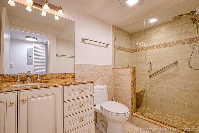 Building Photo - 1401 S Ocean Blvd