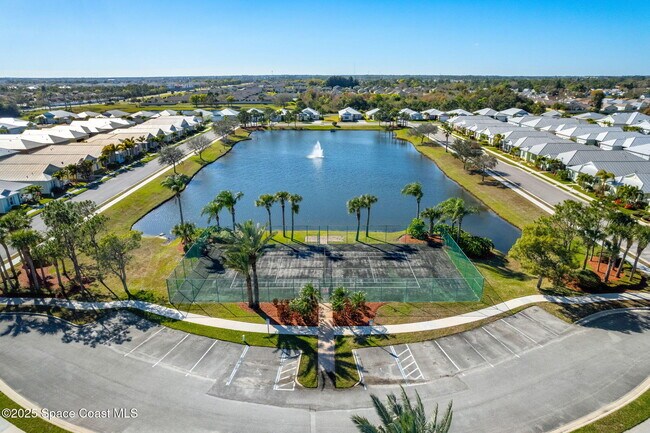 Building Photo - 3720 Alamanda Key Dr