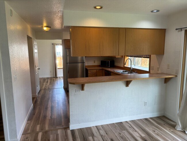 Building Photo - Beautiful 3 Bedroom Lacey House for Rent!