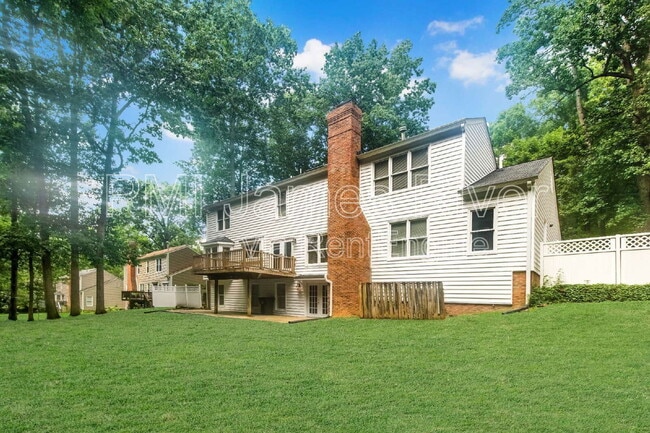 Building Photo - 13917 Eastbluff Rd