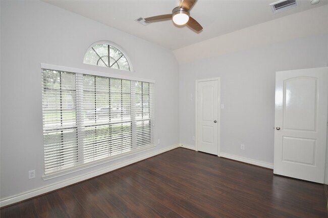 Building Photo - 14319 Hancock Elm St