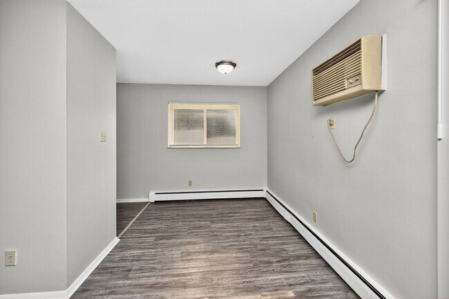 Building Photo - 3505 Telford St