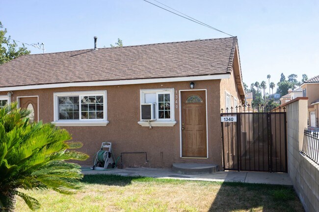 Primary Photo - Adorable 1 bedroom in Pomona!