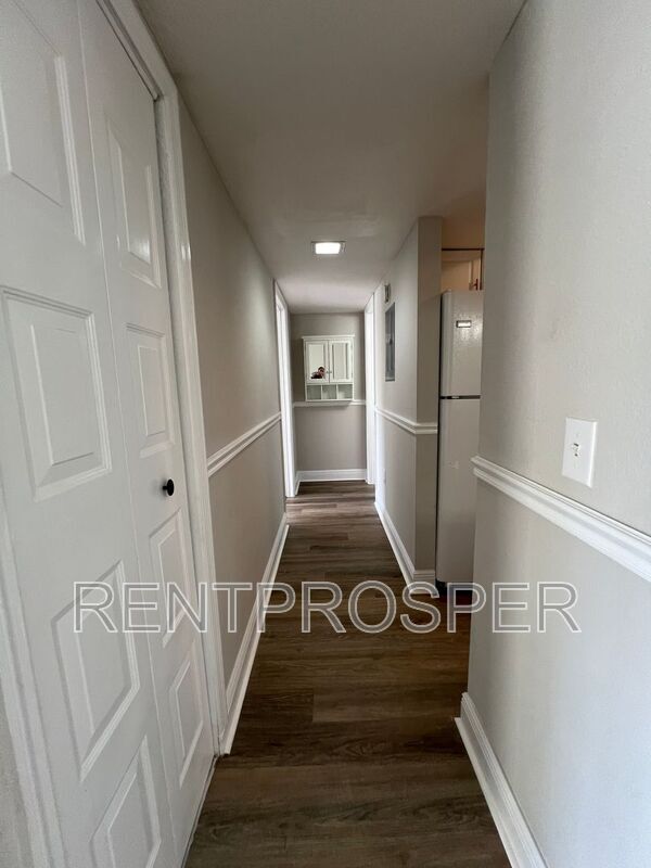 Building Photo - 3242 S Semoran Blvd