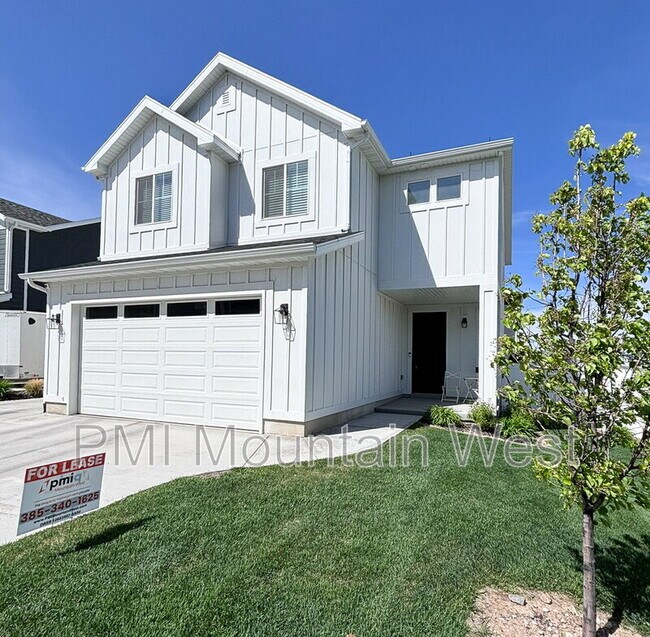 Building Photo - 3855 S 3025 W
