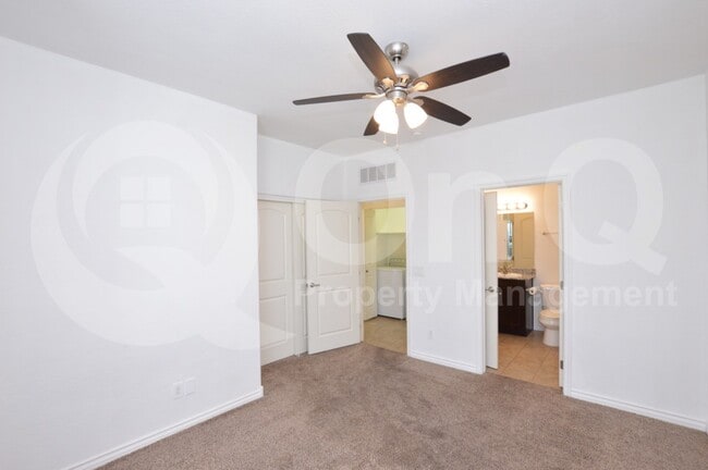 Building Photo - 854 S San Marcos Dr