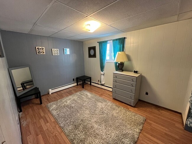 Building Photo - 3748 Swenson Ave