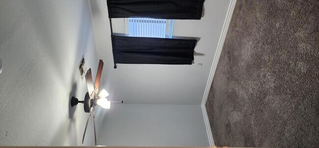 Building Photo - 9124 W Elm St