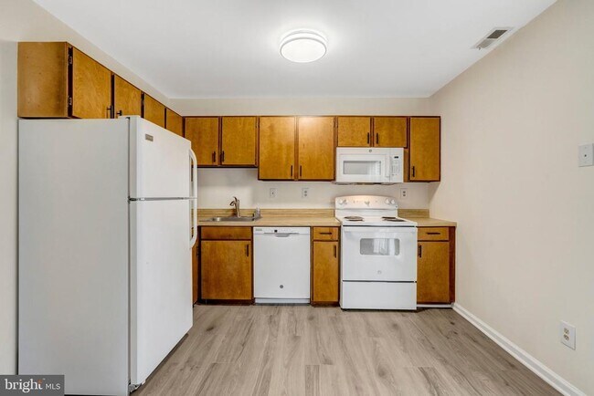 Building Photo - 4152 Placid Lake Ct