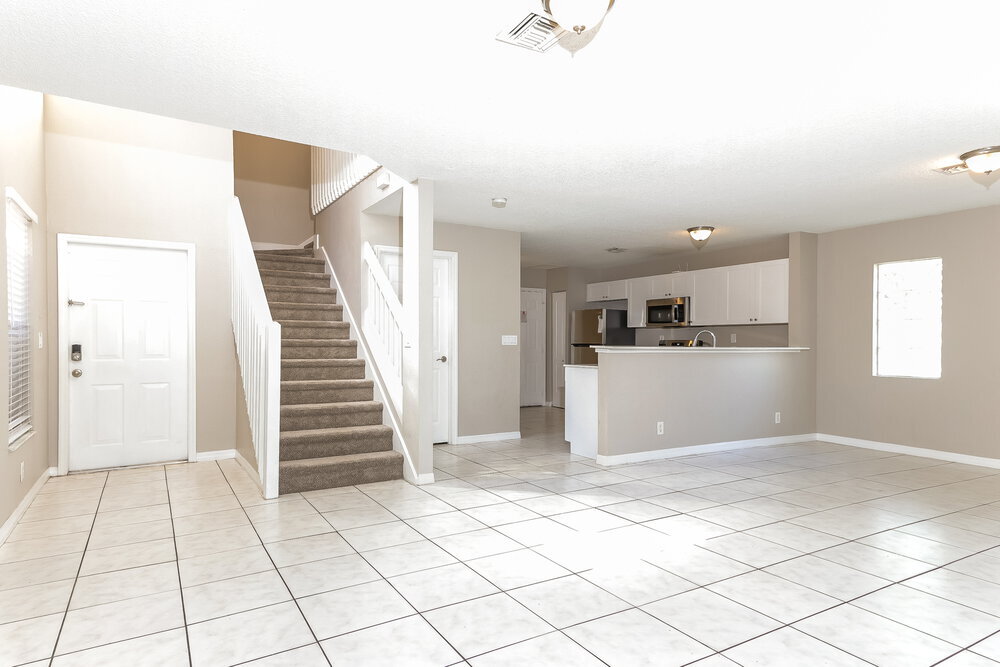 Building Photo - 4124 Pine Hollow Cir